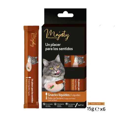 Majesty Pollo con Ternera snack líquido para gatos