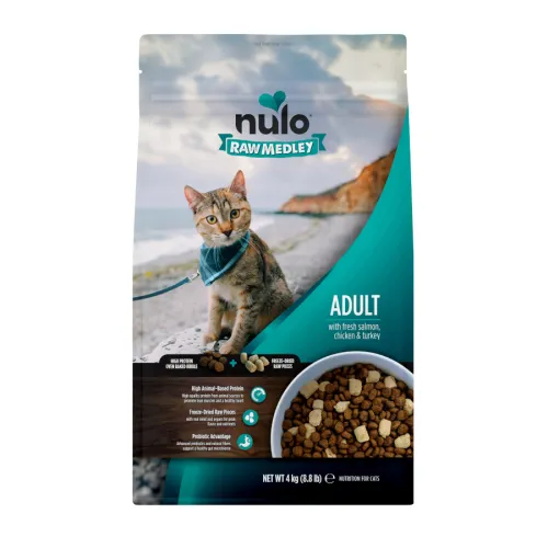 Nulo Raw Medley Salmón Pollo y Pavo pienso para gatos